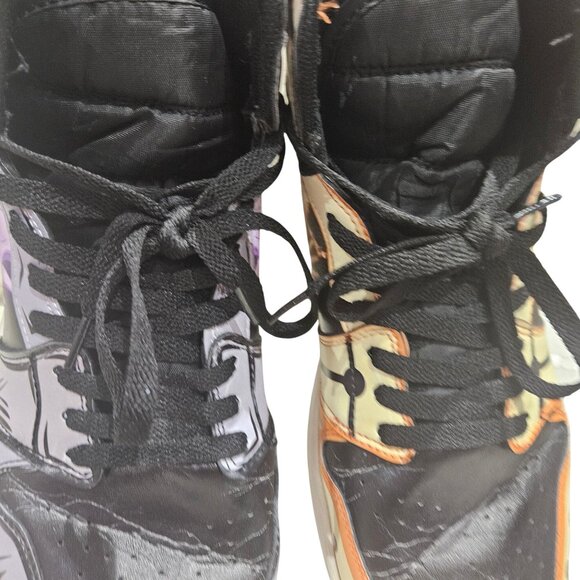 Anime-Themed High-Top Sneakers - Picture 3 of 7